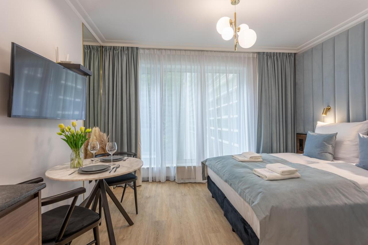 Apartpark - Ambria Apartments ชวีโนวิชแจ ภายนอก รูปภาพ