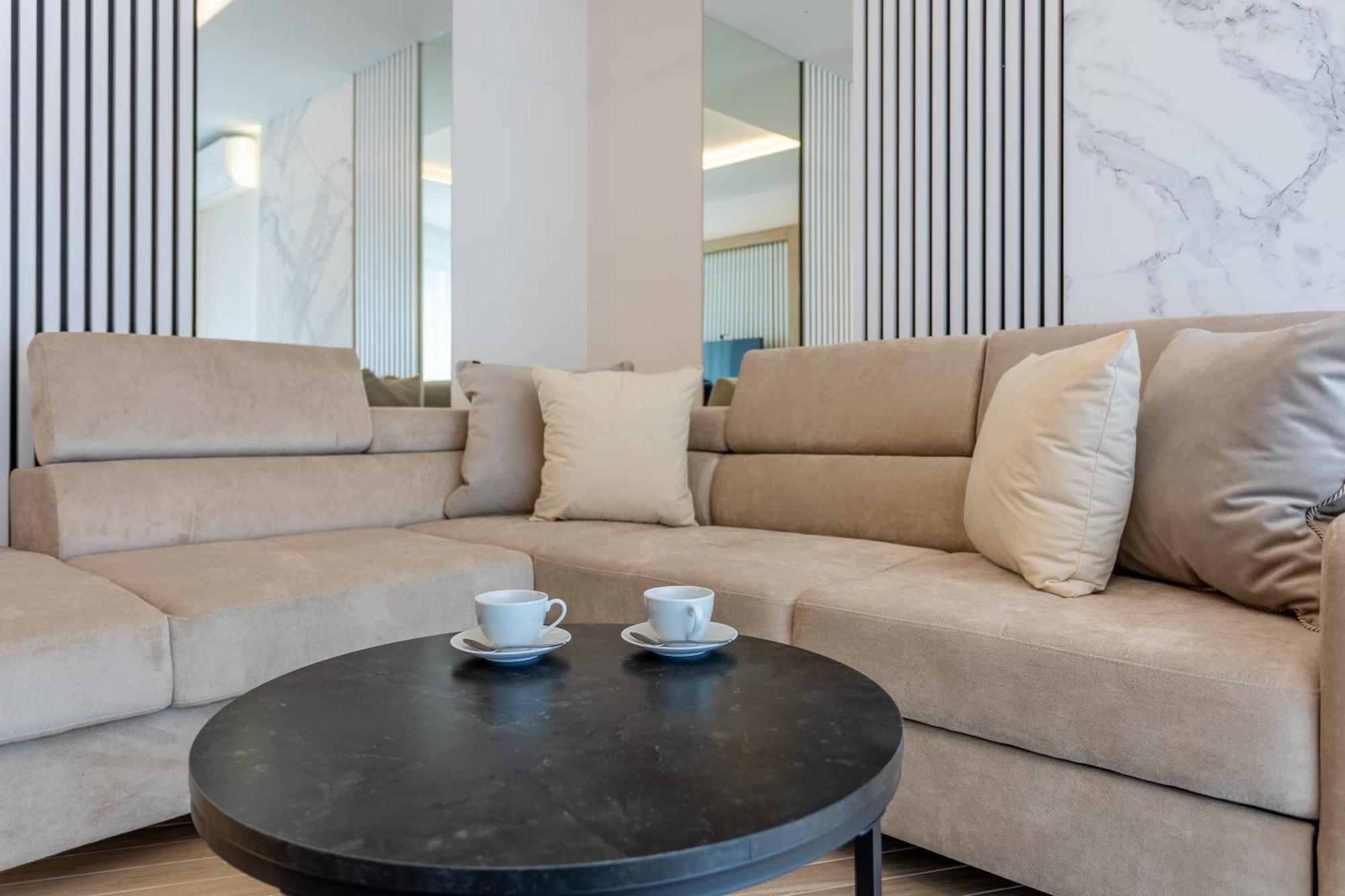 Apartpark - Ambria Apartments ชวีโนวิชแจ ภายนอก รูปภาพ